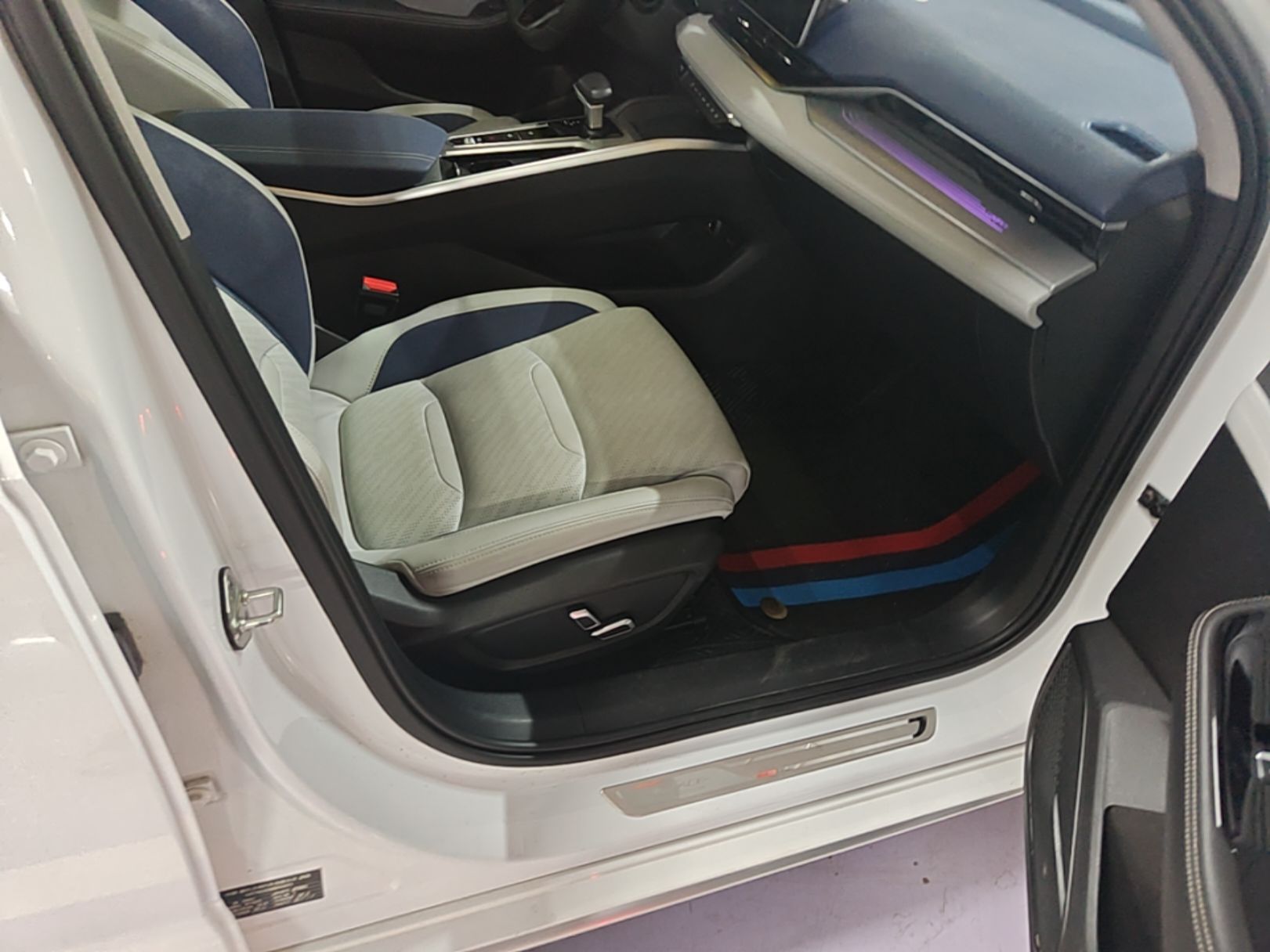 Geely Auto Preface 2021 Revised Version 2.0TD Luxury Edition — снимка 19