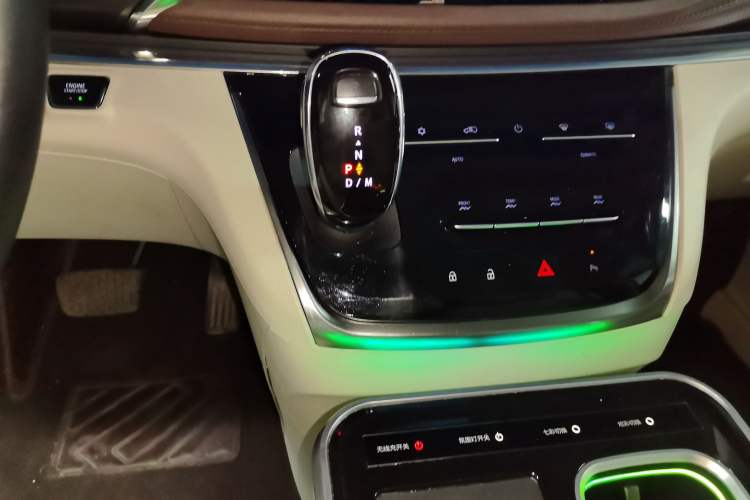 Used Buick GL8 2021 Land Cruiser Executive Class 652T Comfort Model