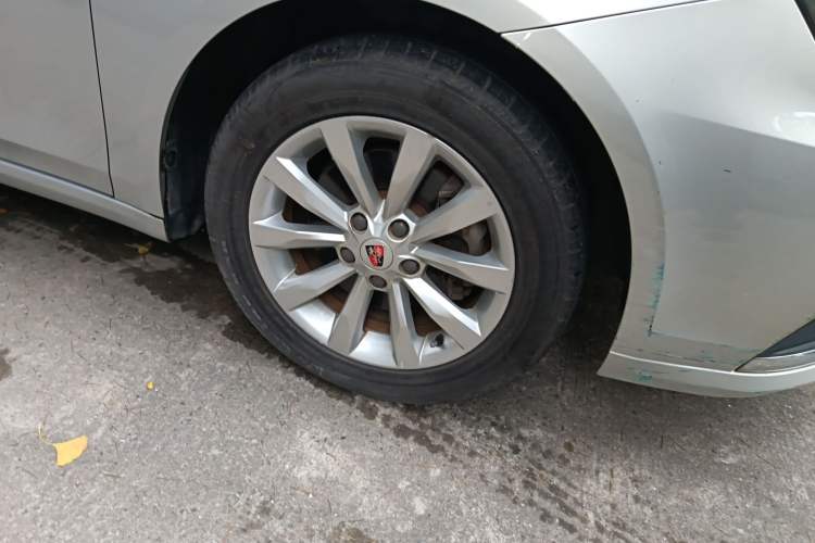 Used Roewe i6 New Energy 2017 45T Hybrid Connect & Smart Enjoyment Edition
