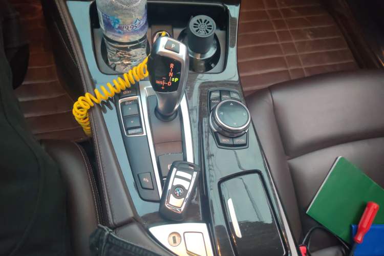 Used BMW 5 Series 2014 525Li Luxury Design Package