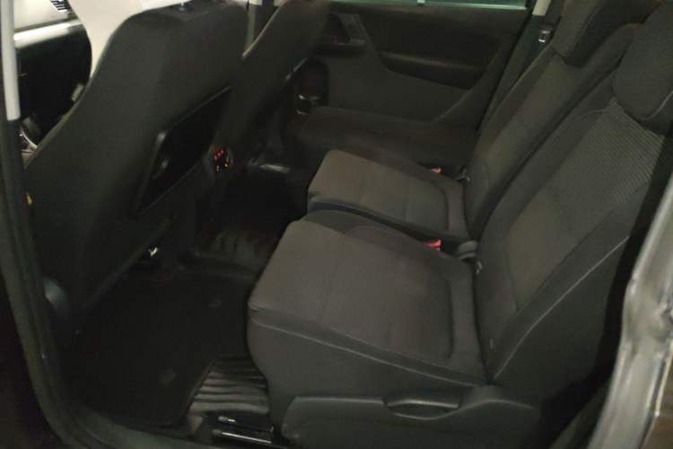 Used Volkswagen Sharan 2016 380TSI Comfort Edition 7-Seater
