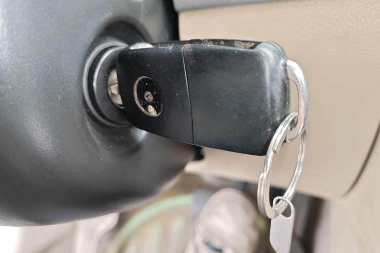 Used Skoda Octavia 2007 1.8T Automatic Elegance Edition Vehicle Key