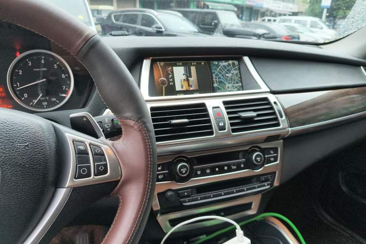 Used BMW X6 2013 xDrive35i
