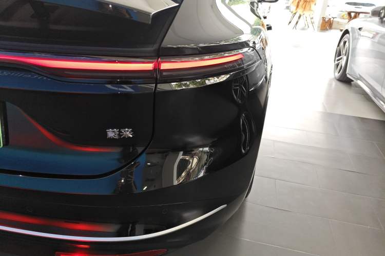 Used Nio ET9 2025 100kWh Signature Edition Exterior 3