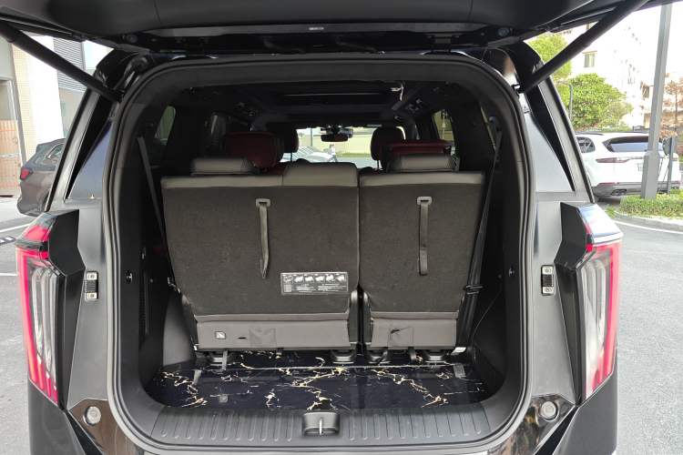 Used GAC Trumpchi M8 2023 Zongshi Series 400T Flagship Edition Trunk