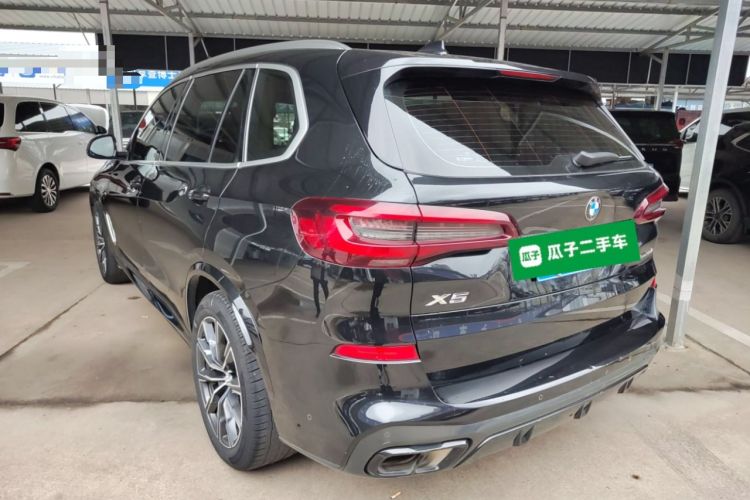Used BMW X5 2022 xDrive 30Li Luxury M Sport Package
