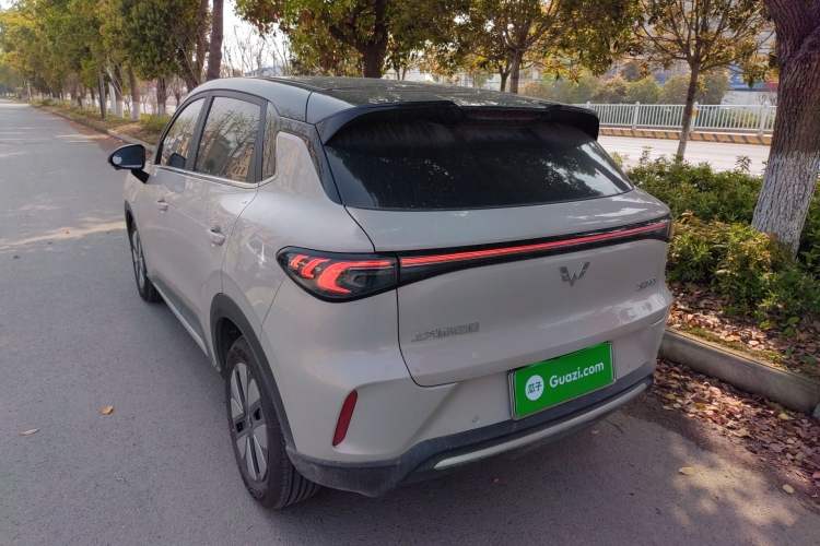 Used Wuling Bingo S 2025 Model 430km Deluxe Edition
