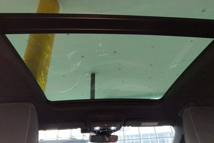 Used Audi Q5 e-tron 2023 40 e-tron Shining Edition Mecha Kit
