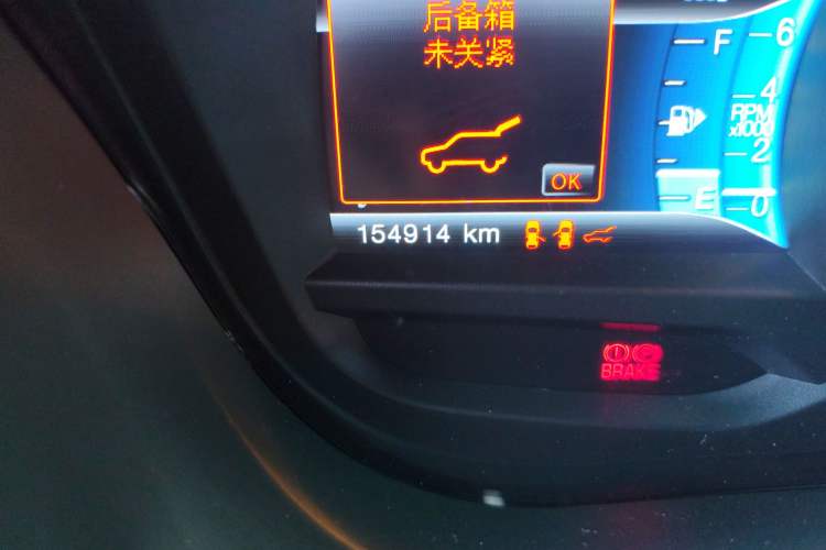 Used Ford Explorer 2013 3.5L Deluxe Model
