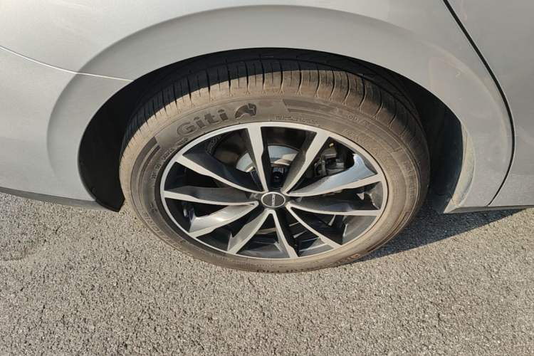 Used Roewe D7 2025 DMH 125km World Champion Edition