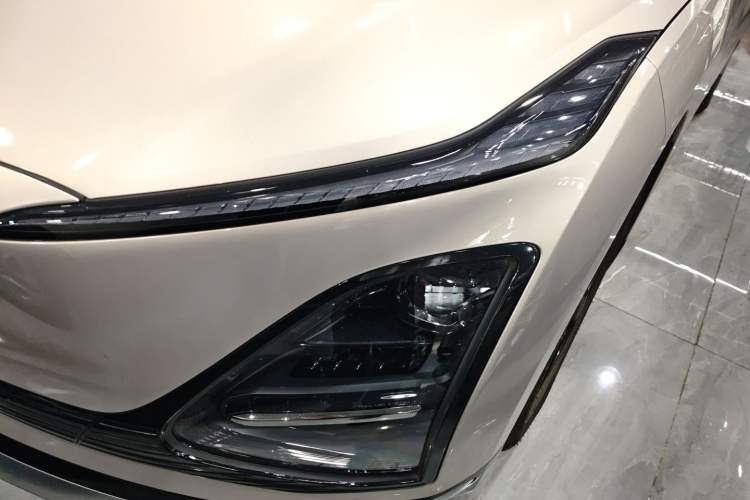 Used Wuling Xingguang 2024 Co-Creation Edition 510 Advanced Model
