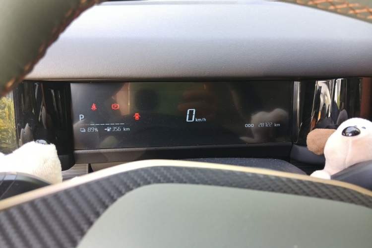 Used iCAR 03 2024 401km Two-Wheel Drive Standard Advanced Version Instrument Cluster