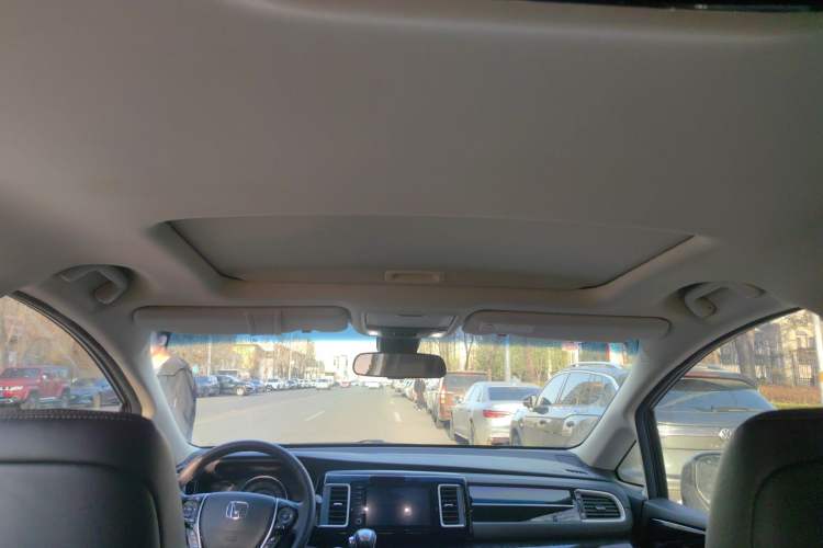 Used Honda Elysion 2019 2.0L Hybrid Luxury Edition Headliner