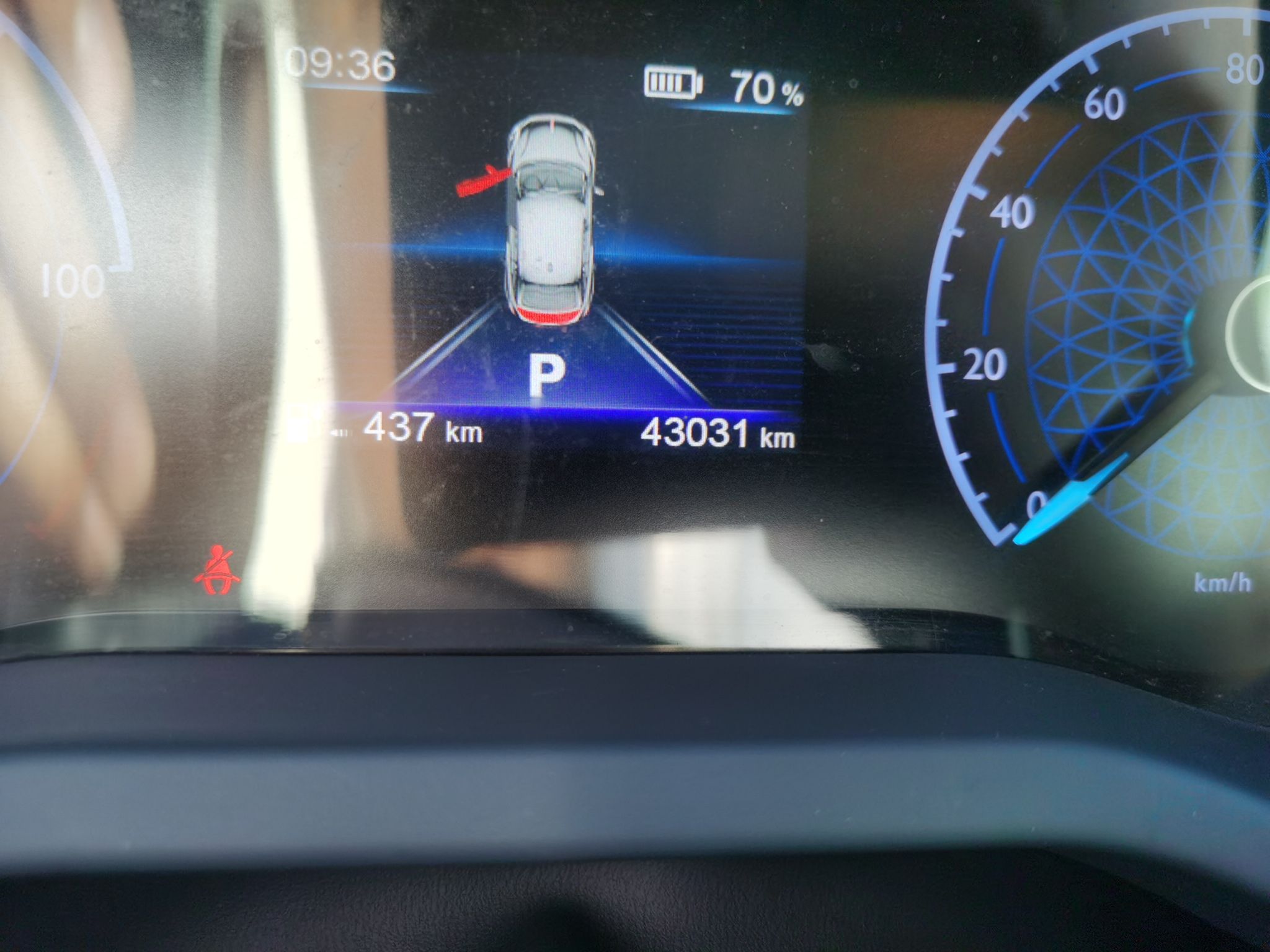 Hongqi E-QM5 2023 620km PLUS — снимка 12