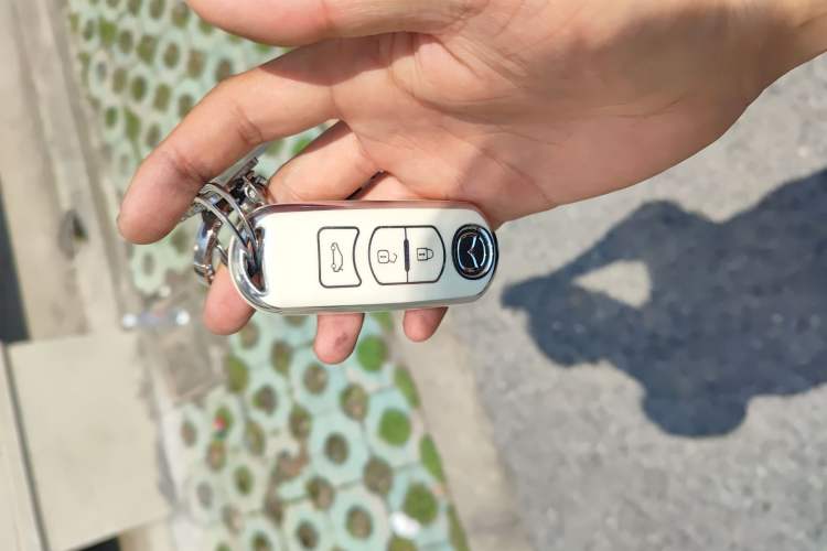 Used Mazda CX-4 2018 2.0L Automatic Two-Wheel Drive Blue Sky Exploration Version China V Standard