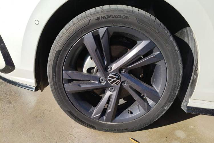 Used Volkswagen Golf 2021 280TSI DSG R-Line
