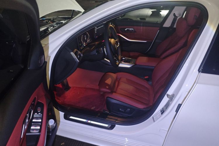 Used BMW 3 Series 2025 330Li M Sport Shadowline Package
