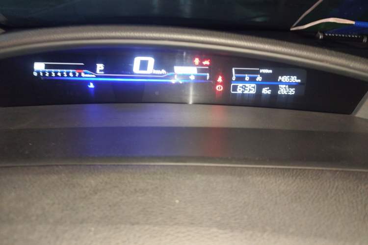 Used Honda Jade 2017 1.8L automatic Comfort version 5 seats