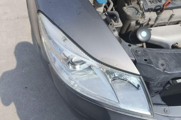 Used Skoda Octavia 2013 1.6L Automatic Yijie Edition Right Front Headlight