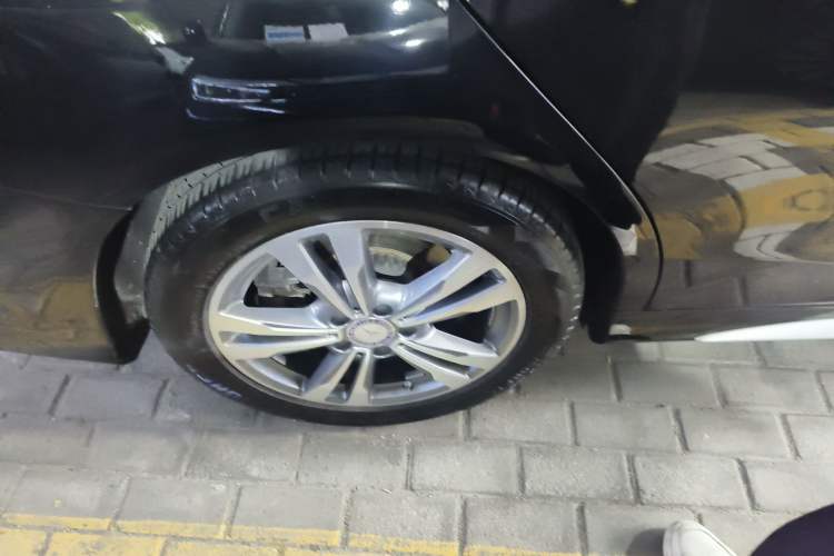 Used Mercedes-Benz C-Class 2016 C 200 L Sport Edition Exterior 5