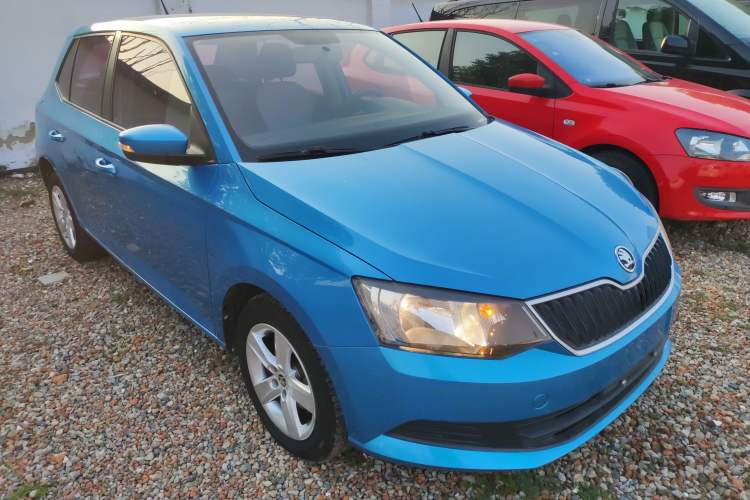 Used Skoda Fabia 2016 1.4L Automatic Car Enjoy Edition