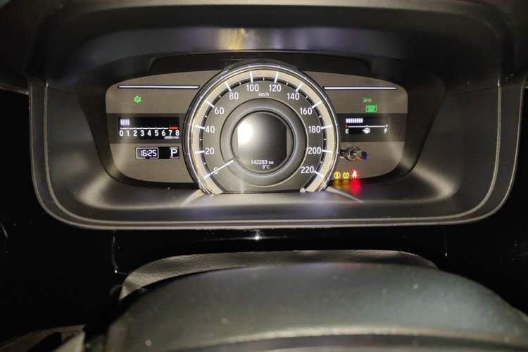 Used Honda Elysion 2016 2.4L Luxury Edition
