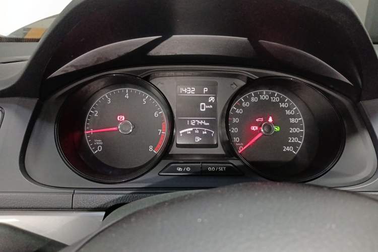 Used Volkswagen Lavida 2019 Lavida Start 1.5L Automatic Trendy Version China VI Standard Instrument Cluster