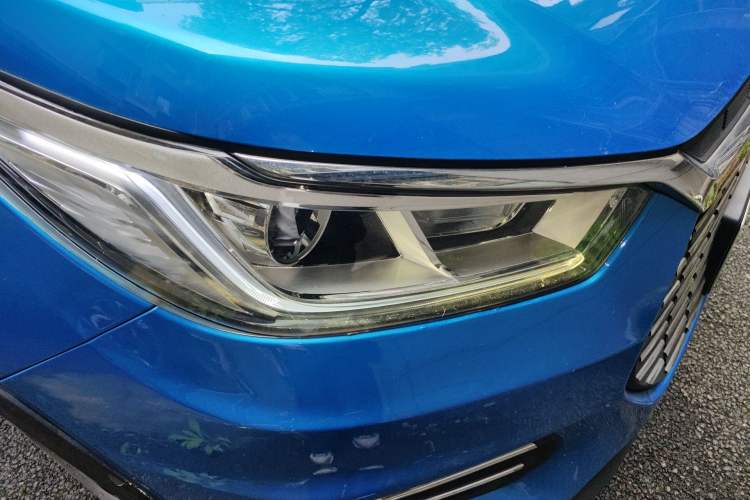 Used BYD Yuan New Energy 2018 EV360 Smart Connect Cool Edition Right Front Headlight