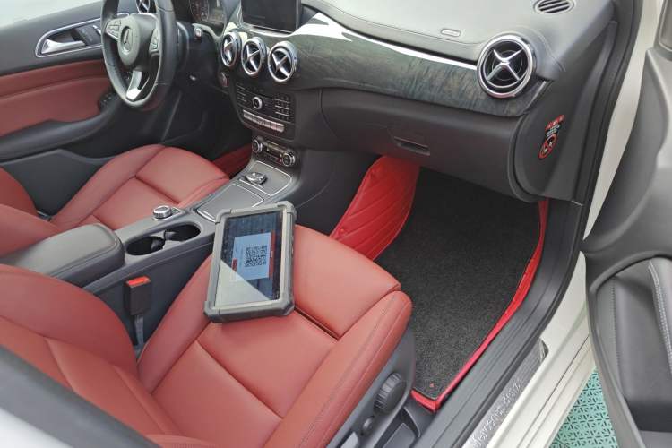 Used Mercedes-Benz B-Class 2016 B 200 Exclusive Edition