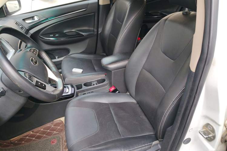 Used BYD Surui 2014 1.5TID Automatic Luxury Model
