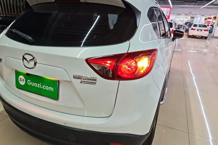 Used Mazda CX-5 2015 2.0L Manual Two-Wheel Drive Comfort Version
