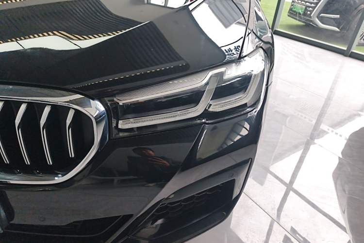 Used BMW 5 Series 2022 Restyled 525Li M Sport Package
