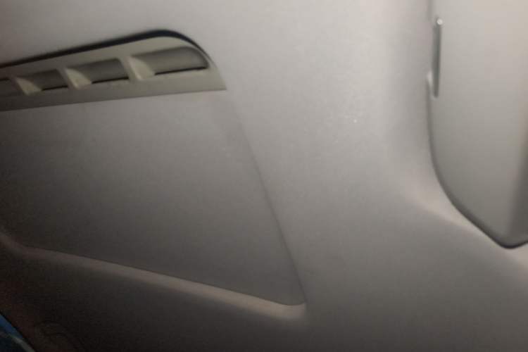 Used Roewe 360 2015 20T TST Deluxe Edition