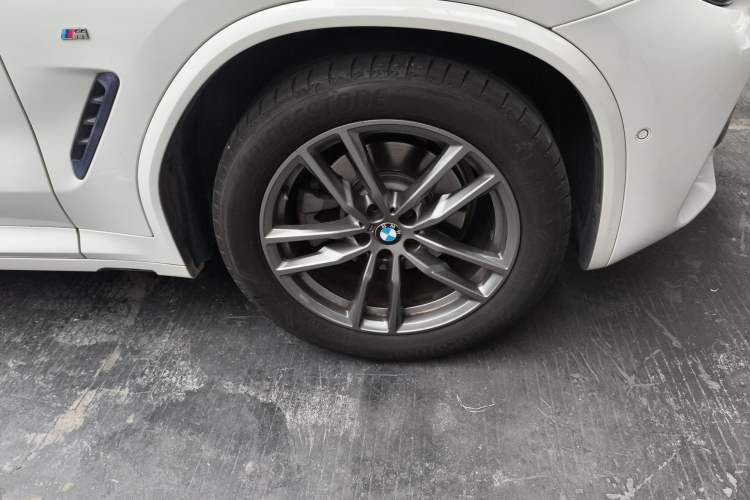 Used BMW X3 2018 xDrive28i M Sport Package China VI Right Front Wheel Hub