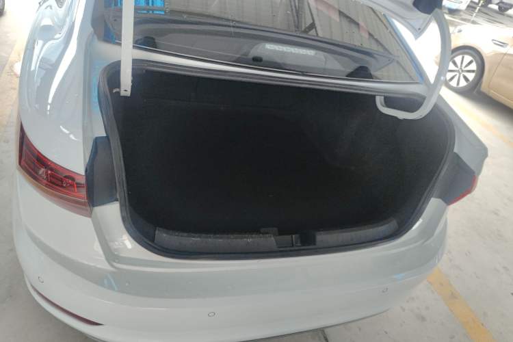 Used Volkswagen Sagitar 2021 200TSI DSG Comfort Connect Edition Trunk