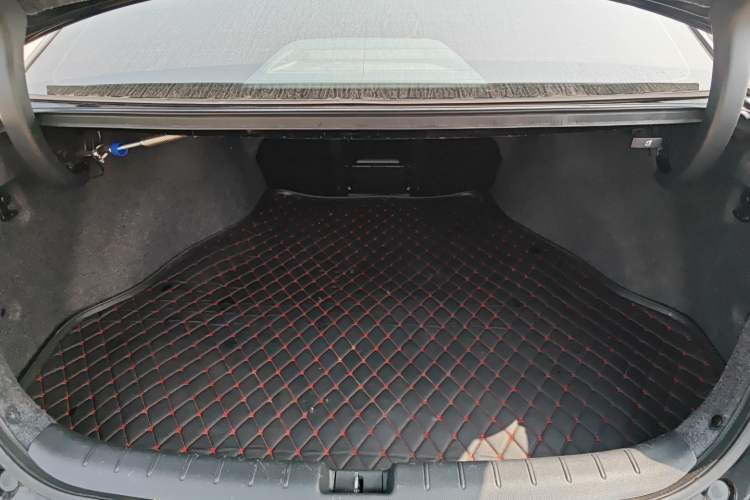 Used Honda Accord 2016 2.0L Comfort Edition
