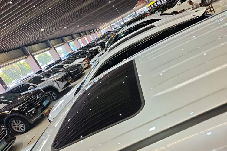 Used Toyota RAV4 2022 Dual-Engine 2.5L E-CVT Two-Wheel Drive Elite Edition