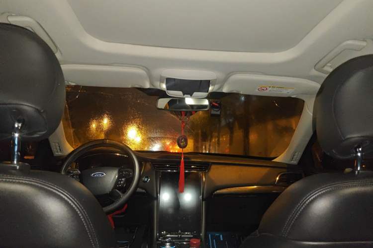 Used Ford Taurus 2019 EcoBoost 245 Premium Edition