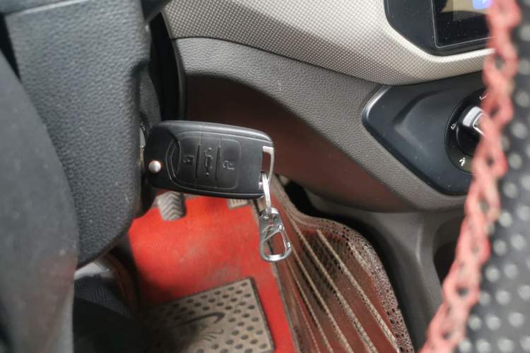 Used Wuling Hongguang 2019 1.5L S Standard Version China VI LAR