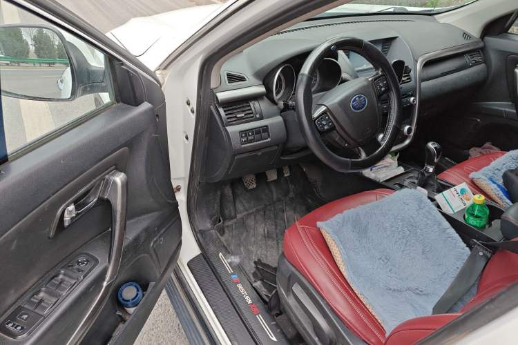 Used Bestune X80 2015 2.0L Manual Comfort 2nd Anniversary Edition