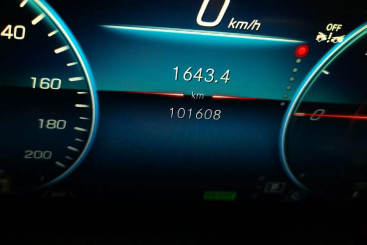 Used Mercedes-Benz EQA 2023-Year Restyled EQA 260 Odometer Close Up