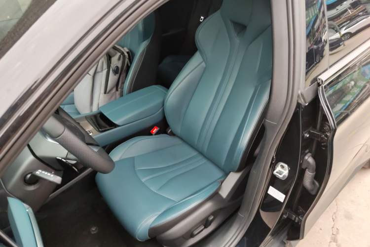 Used MG 7 2023 2.0T Automatic Hunter Luxury Edition
