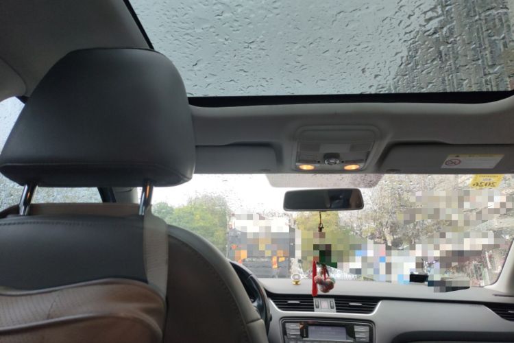 Used Skoda Octavia 2015 1.6L Manual Yijun Edition
