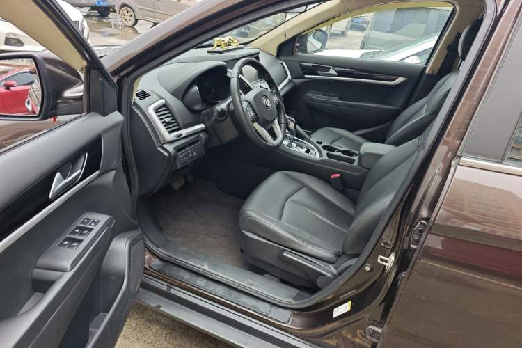 Used Dongfeng Aeolus AX7 2016 2.0L Automatic Zhiyi Trim Driver Seat