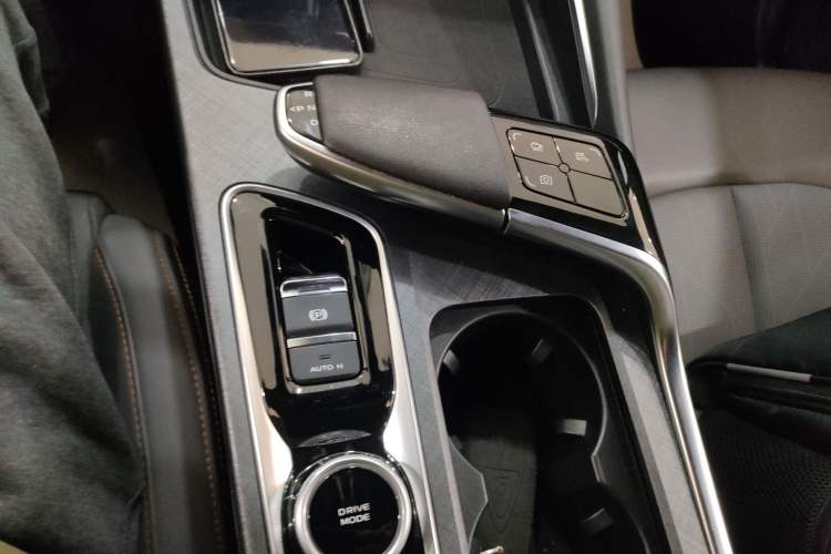 Used Changan UNI-T 2022 1.5T Prestige Version