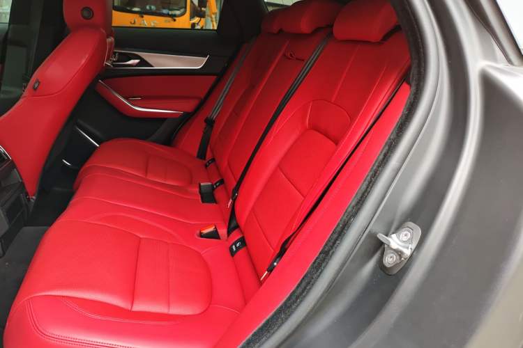 Used Jaguar F-PACE 2024 P250 R-Dynamic SE
