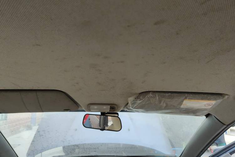 Used Wuling Hongguang 2013 1.5L Base Version
