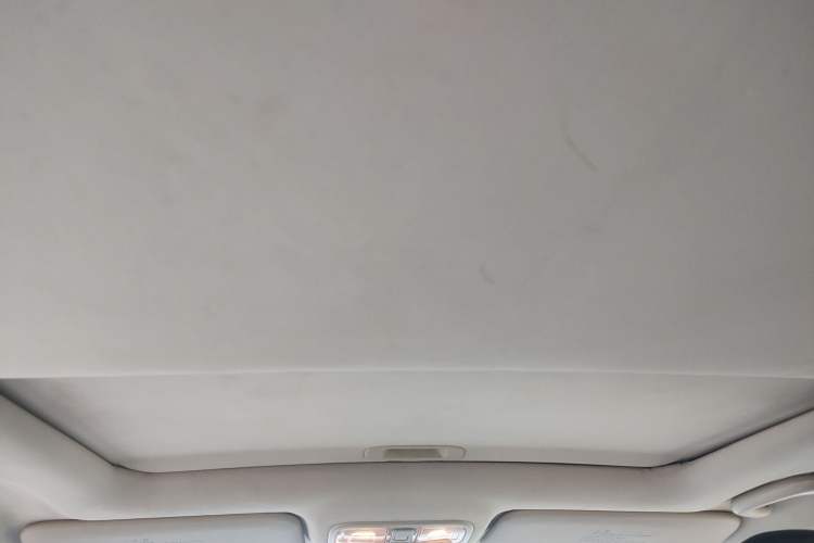 Used Changan Eado 2015 1.6L Manual Luxury Model China V Standard
