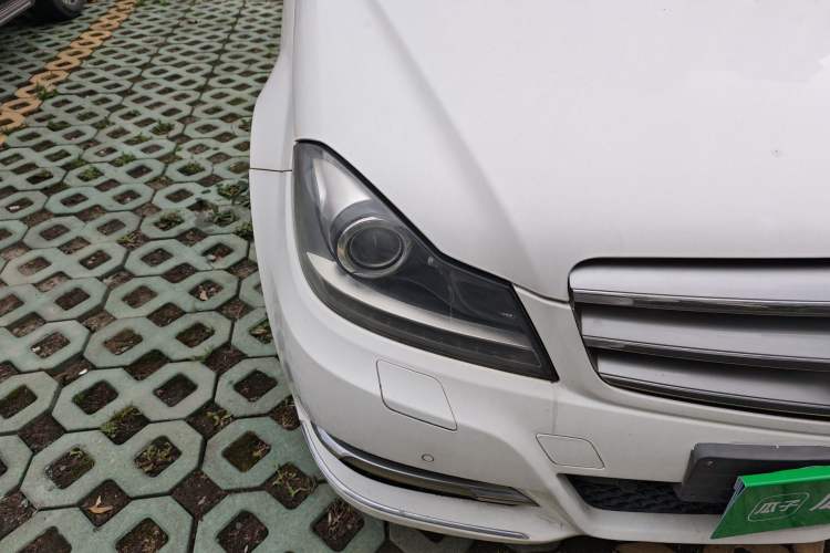 Used Mercedes-Benz C-Class 2013 C 260 CGI Fashion Model Right Front Headlight