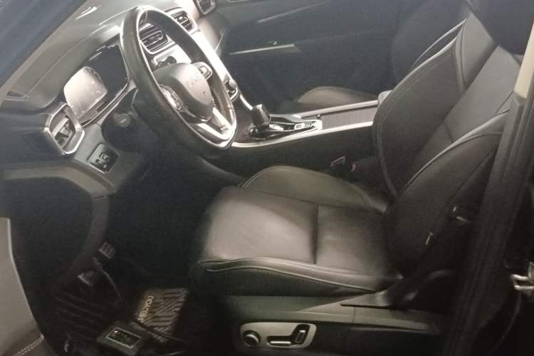 Used Lynk & Co 01 2019 2.0T Two-Wheel-Drive Pro Version China VI Standard Left Front Seat